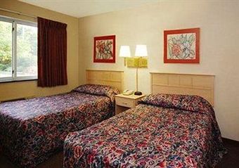 Hotel Econo Lodge Dewitt