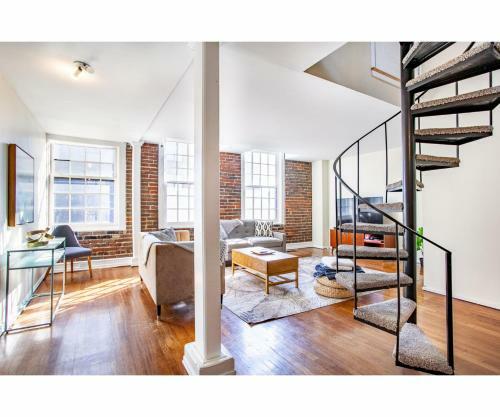 Apartamento Unique Old City Loft - Minutes From Market Square