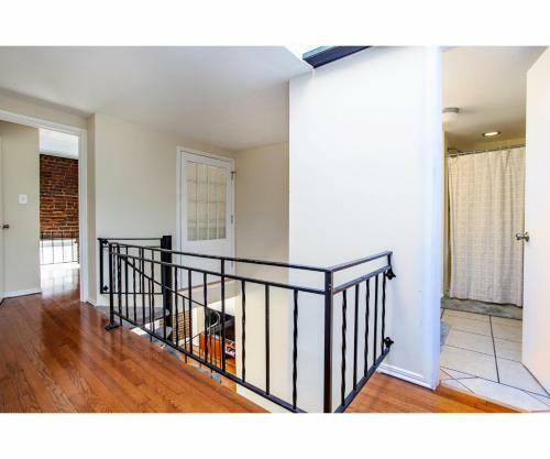 Apartamento Unique Old City Loft - Minutes From Market Square