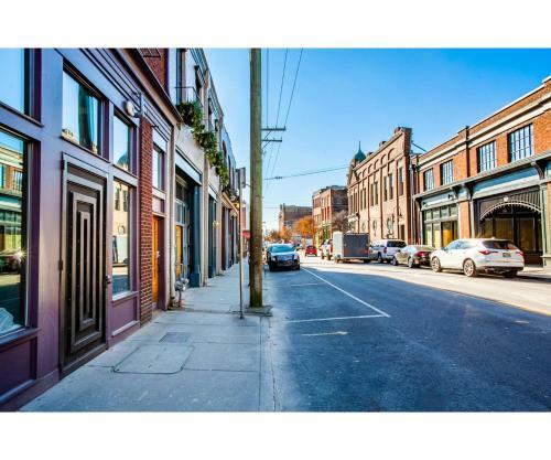 Apartamento Unique Old City Loft - Minutes From Market Square