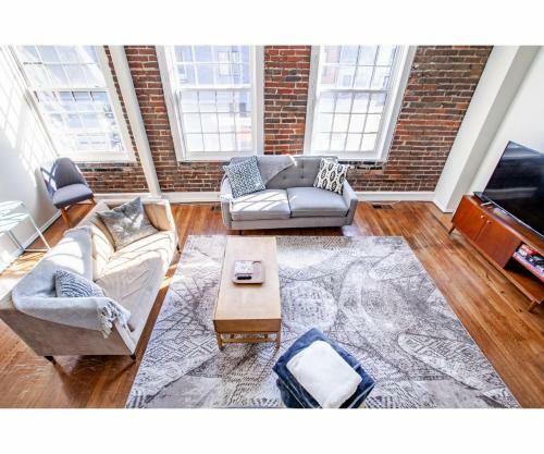 Apartamento Unique Old City Loft - Minutes From Market Square