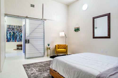 Apartamento Spacious Sterchi Loft Getaway- Downtown Getaway