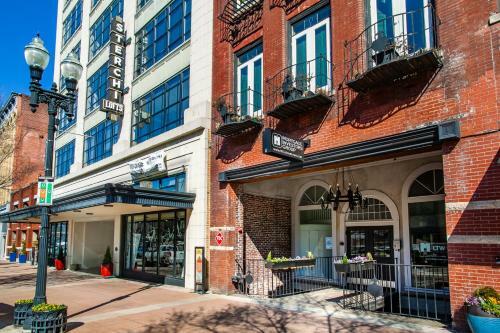 Apartamento Spacious Sterchi Loft Getaway- Downtown Getaway
