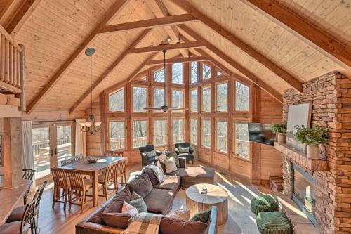 Center Hill Lake Cabin With Wraparound Deck!