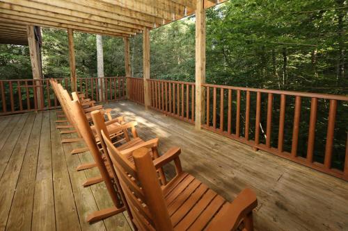 Majestic Manor Cabin