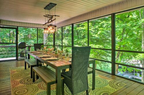 Resort-style Home On Tims Ford Lake, Steps To Dock