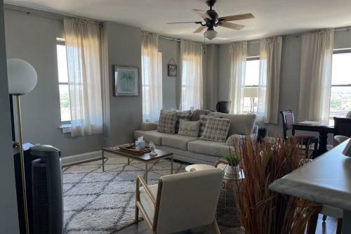 Apartamento Luxurious Penthouse With City Views In Downtown