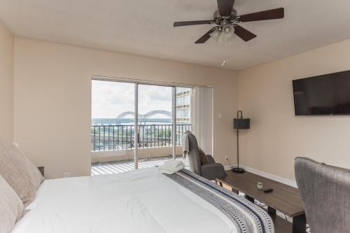 Apartamento Stunning River Views Walk Score 85