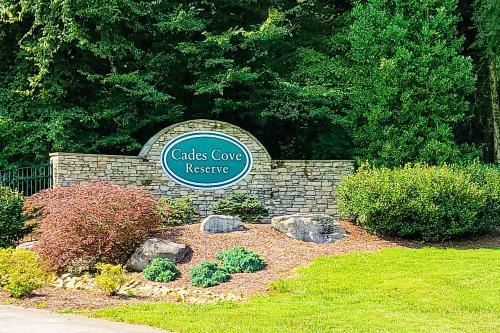Cades Cove Escape 2
