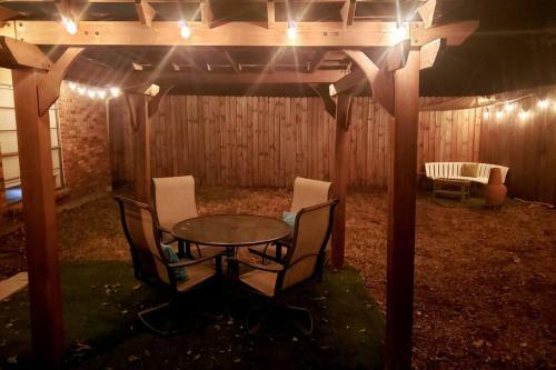 Charming Pet Friendly 3bd/2ba Home In Allen, Tx