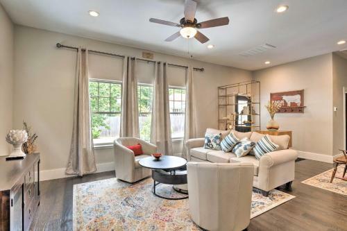 Historic District Guest House Near Riverwalk!