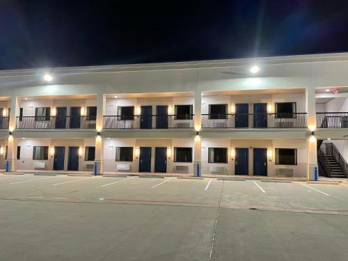Hotel Palace Inn Blue - Garth Rd