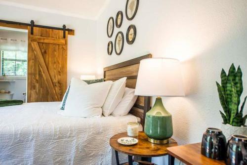Posada New The Nest Tiny Home Cottage 12 Min To Magnolia