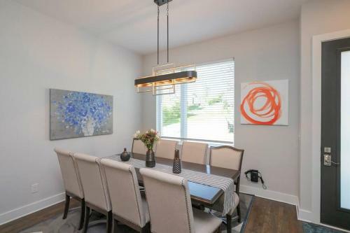 Luxury Townhome Skyline Views Mins To Dt