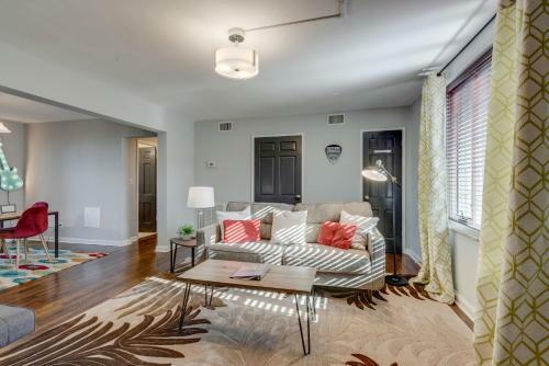 Apartment By Vandy Minutes To Downtown -102