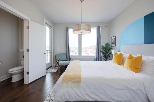 Apartamento Picturesque Townhome - Sunset Skyline - Sleeps 10!