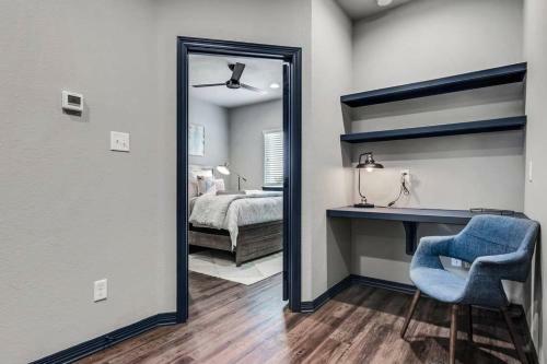 Stunning New 2/2.5 Condo In College Station-#305