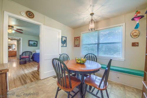 Bluebonnet Cabin Rr9084bc