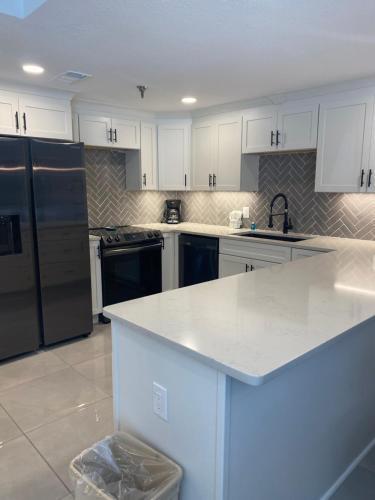 River Place Condos 111 3bd