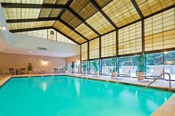 Crowne Plaza Hotel Monroe South Brunswick