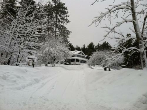 Posada Snowvillage Inn