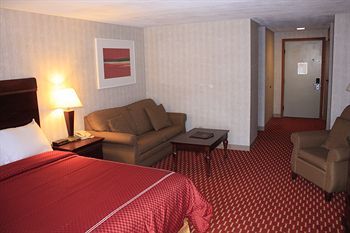 Hotel Hampton Falls Inn