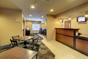 Hotel Cobblestone Inn And Suites - Rugby
