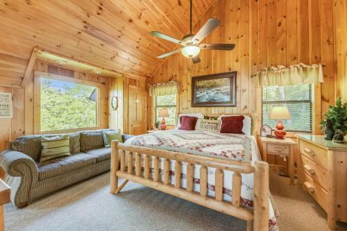Livin On Mountain Time Holiday Home