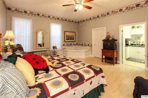 Bella Villa Tennessee Bed And Breakfast