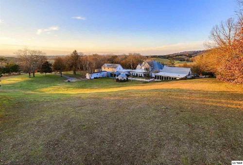 Bella Villa Tennessee Bed And Breakfast