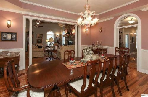 Bella Villa Tennessee Bed And Breakfast