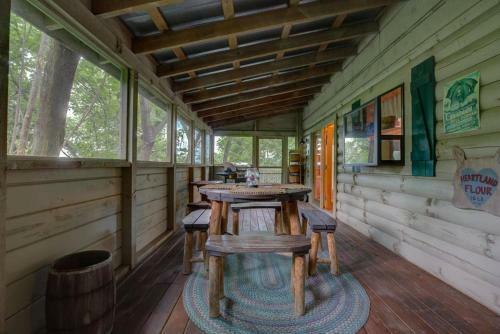 ?pigeon Forge? View 2 King Bed Gsmnp Wifi Hot Tub!
