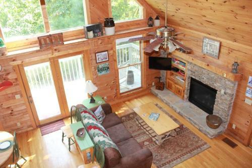 ?pigeon Forge? View 2 King Bed Gsmnp Wifi Hot Tub!
