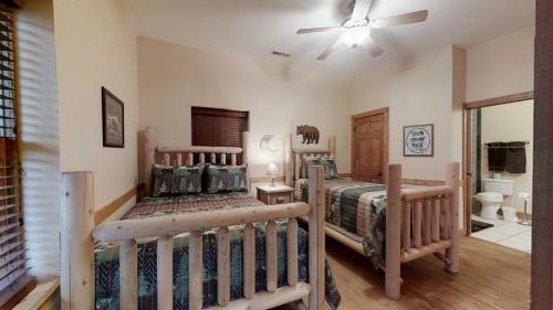 Absolute Bearadise Cabin