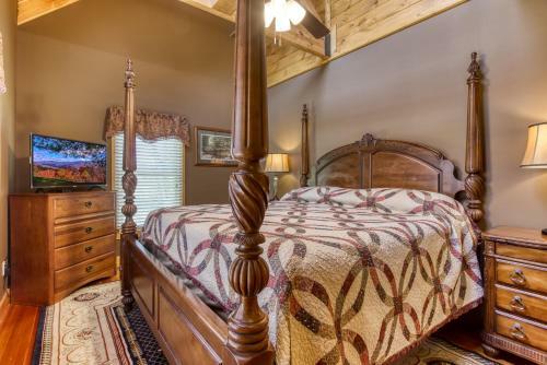 Cove Mountain Lodge Cabin