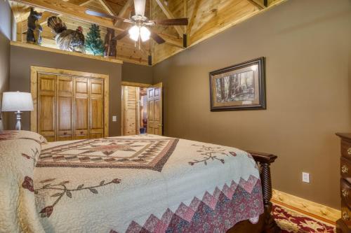 Cove Mountain Lodge Cabin