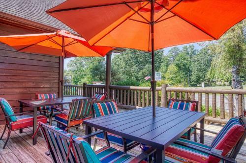 Cove Mountain Lodge Cabin
