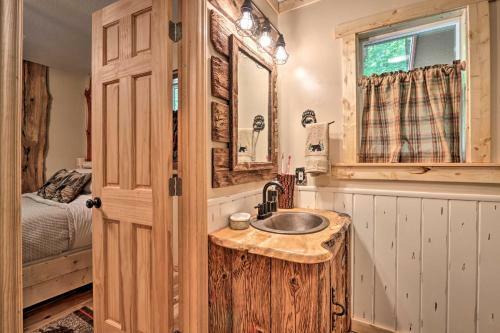 Serene Pigeon Forge Hideaway With Game Room!