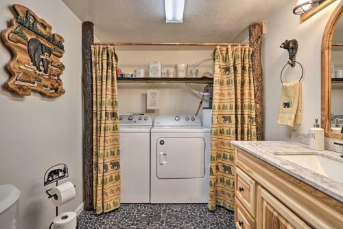 Serene Pigeon Forge Hideaway With Game Room!