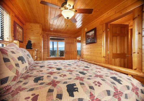 Beyond Expectations - Pigeon Forge, Tn By Ts