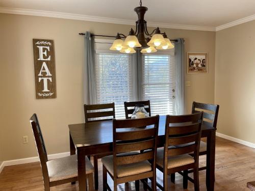 Mountain Rooster Inn Home