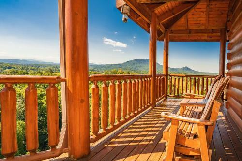 Serenity Mountain Pool Lodge