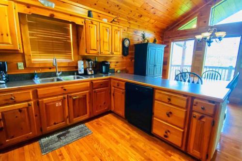 Perfect Private Cabin W Amazing Mountain Views