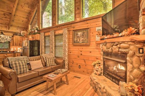 All Knotty - Scenic Cabin With Mountain Views