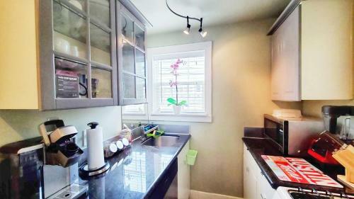 Ut Downtown Private Carriage Eco Pecan Tree House Free Wifi & Wired Internet