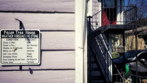 Ut Downtown Private Carriage Eco Pecan Tree House Free Wifi & Wired Internet