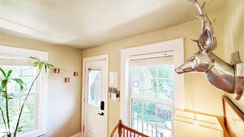 Ut Downtown Private Carriage Eco Pecan Tree House Free Wifi & Wired Internet