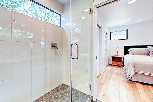 Cozy Austin Hideaway