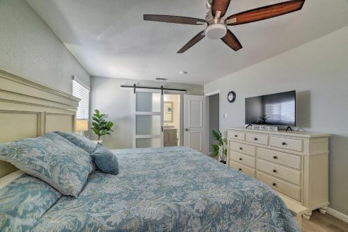 Apartamento Chic Waterfront Condo With Private Boat Slip!