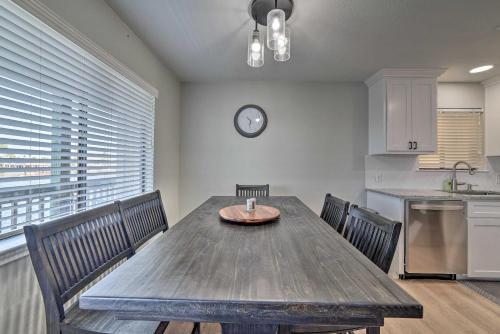 Apartamento Chic Waterfront Condo With Private Boat Slip!